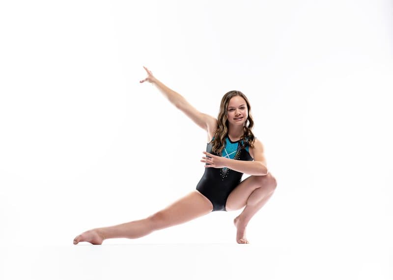 Gymnast in ground pose, variation 24
